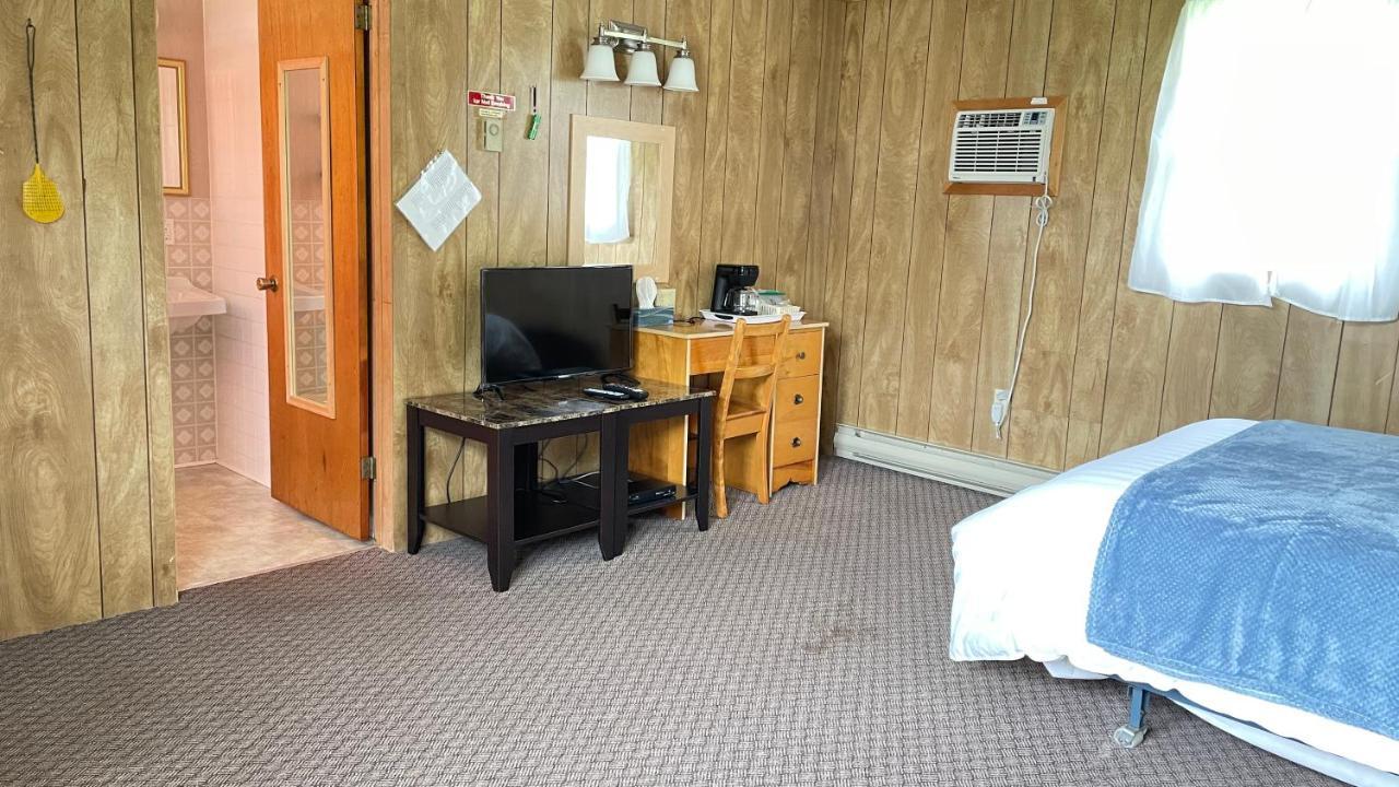 Rachel'S Motel And Cottages Surrey Exteriér fotografie