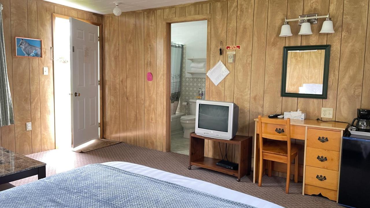 Rachel'S Motel And Cottages Surrey Exteriér fotografie