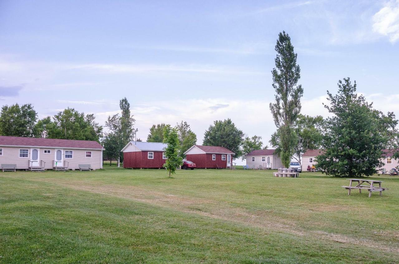 Rachel'S Motel And Cottages Surrey Exteriér fotografie